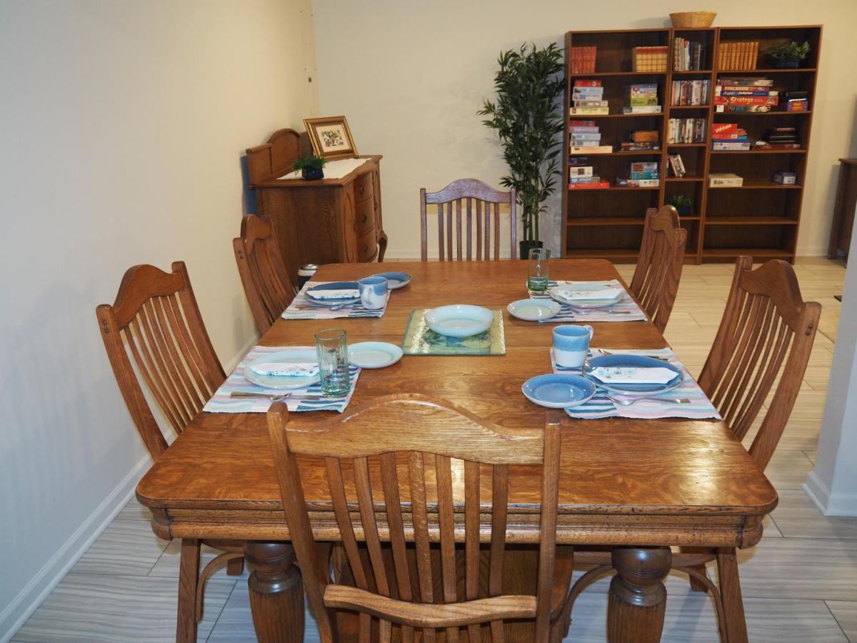 New! The Blessing - A Cute And Cozy Apartment! Benzonia Exteriör bild