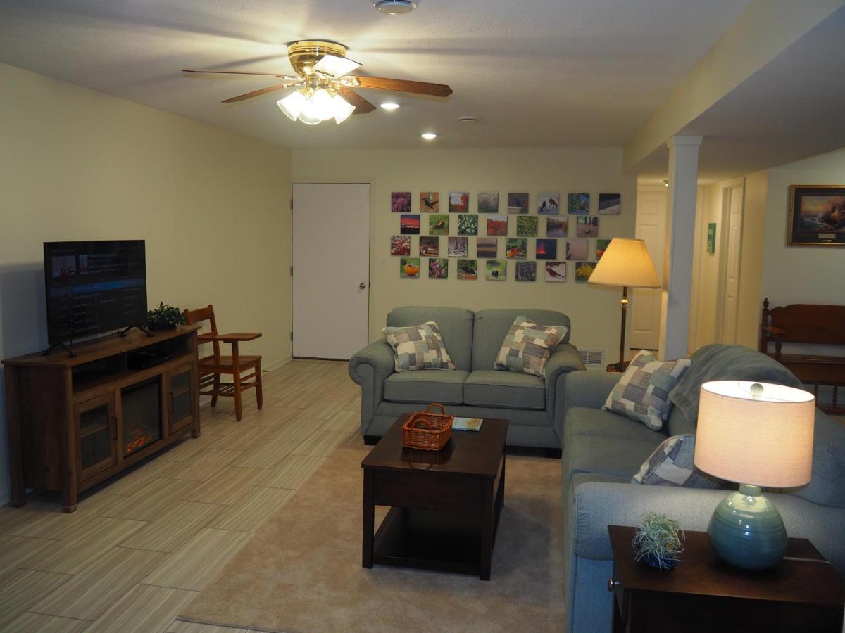 New! The Blessing - A Cute And Cozy Apartment! Benzonia Exteriör bild